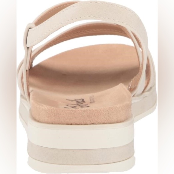 LifeStride Women's Zoe Sport Sandal in Bone, 10W - Picture 3 of 5